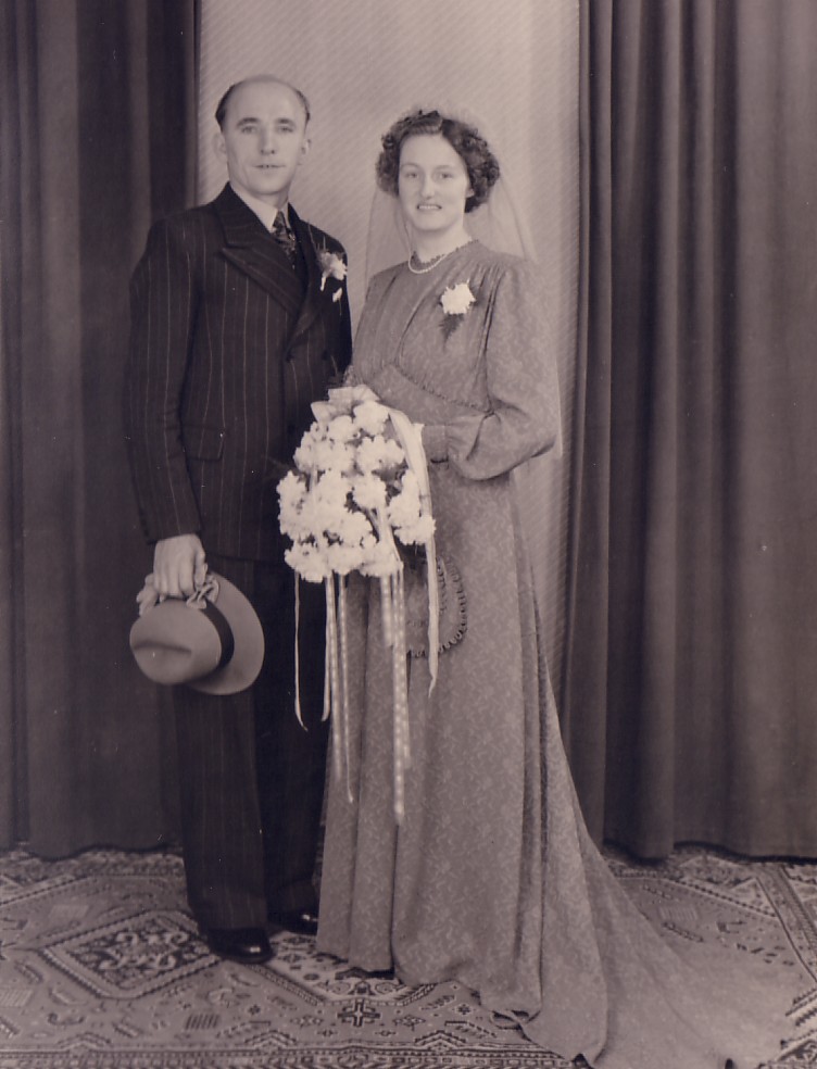 Huwelijk Gerrit Hoogenraad en Adriana C.Voogt (1952)