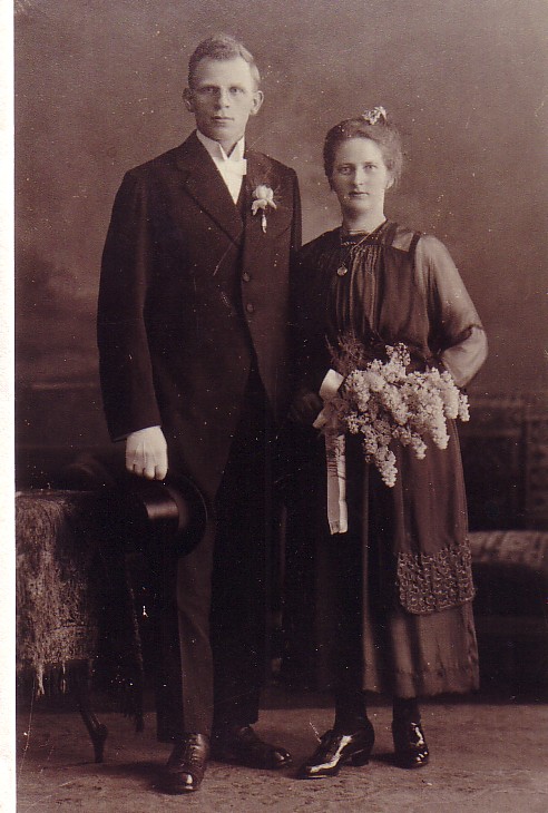 Huwelijk Marinus C. Keijzer en Jozina J. Romein (1921)
